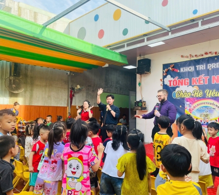 Giao Lưu Với Người Bản Ngữ