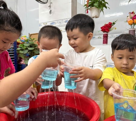 Thí Nghiệm: Cơn Mưa Mùa Hè