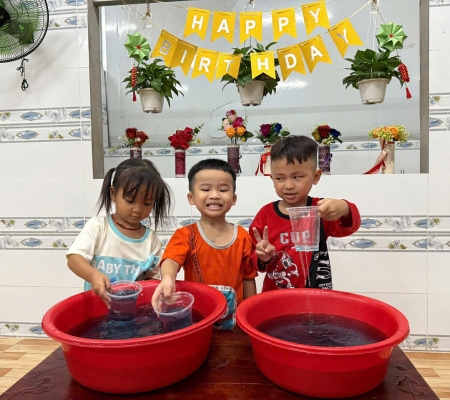 Thí Nghiệm: Cơn Mưa Mùa Hè