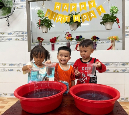 Thí Nghiệm: Cơn Mưa Mùa Hè