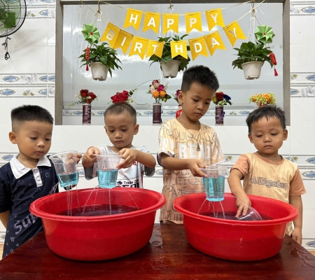 Thí Nghiệm: Cơn Mưa Mùa Hè